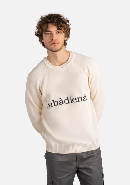 labàdienà megztinis